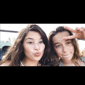 Meet your Posher, Hailey